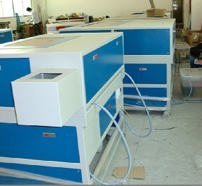 供應皮革裁切機/皮革打孔鏤空雕花設備激光切割機_機械及行業設備_世界工廠網中國產品信息庫